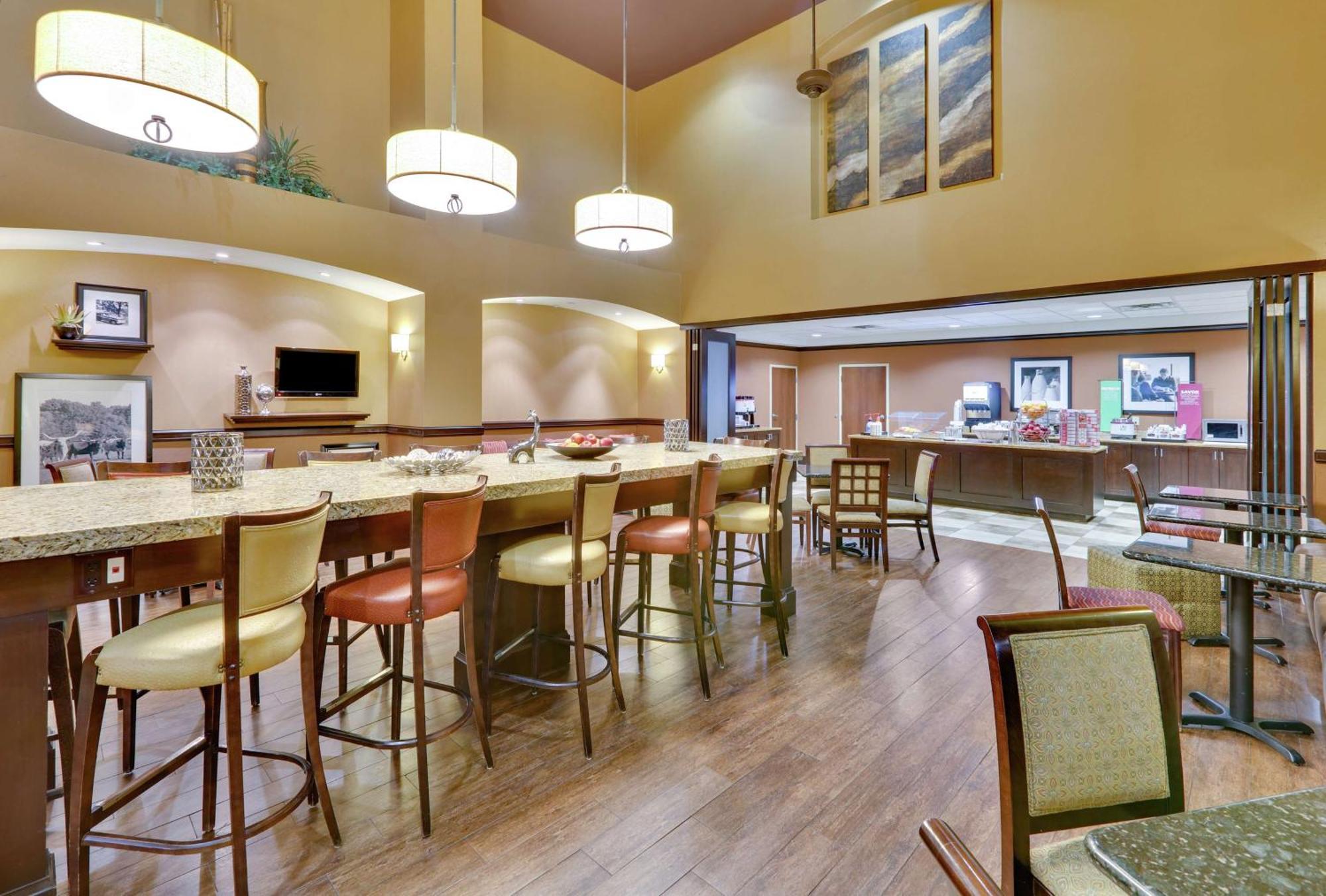 Hampton Inn & Suites Fort Worth/Forest Hill Eksteriør bilde