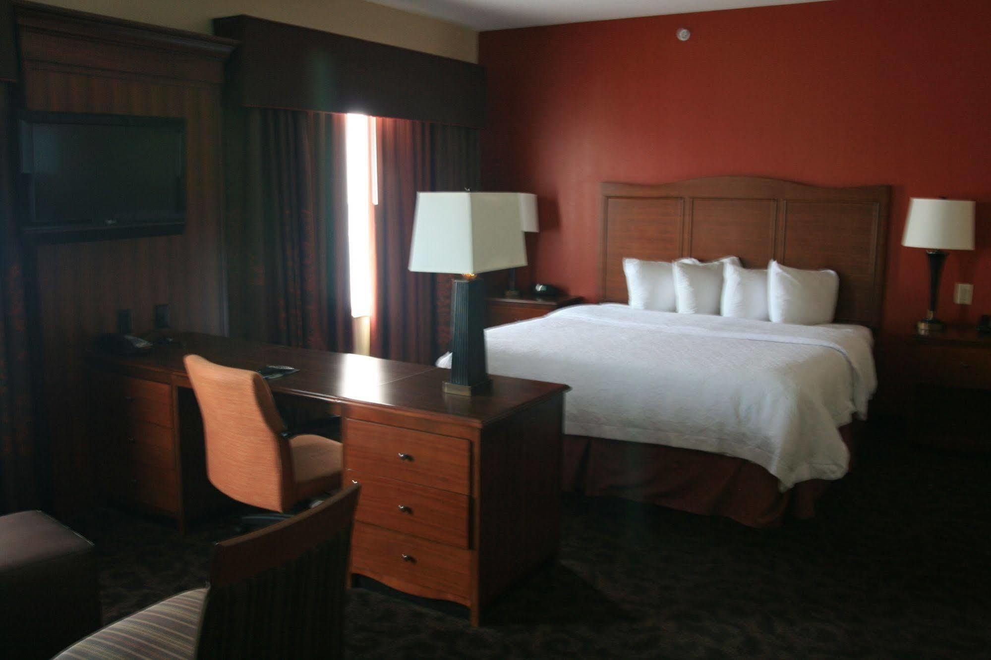 Hampton Inn & Suites Fort Worth/Forest Hill Eksteriør bilde